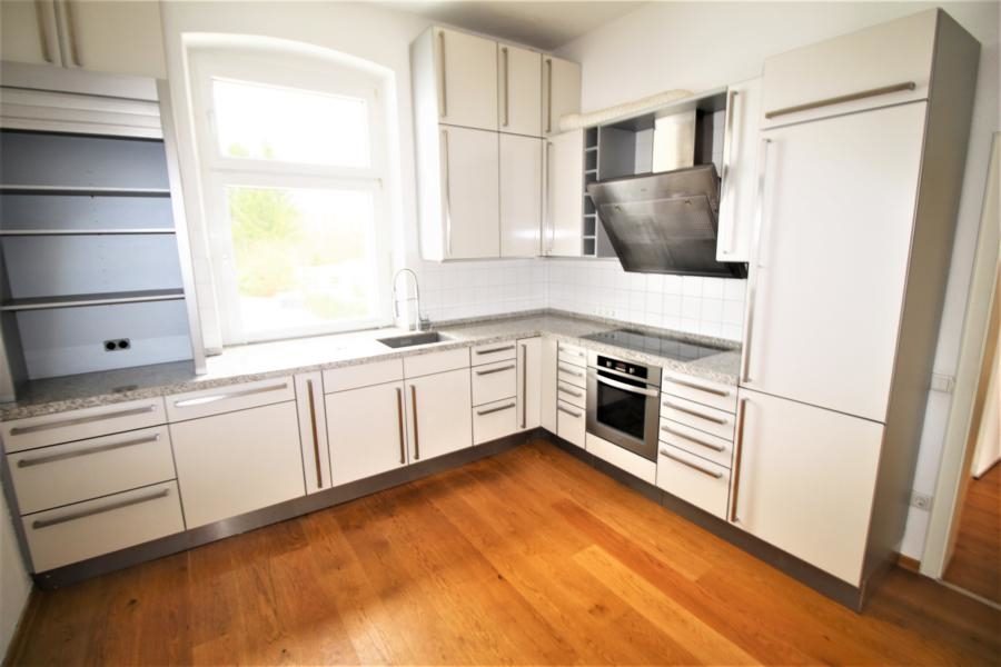 Immobilienangebot - Düsseldorf - Alle - Eller / In der Elb:
komplett modernisiertes Mehrfamilienhaus mit großem Garten