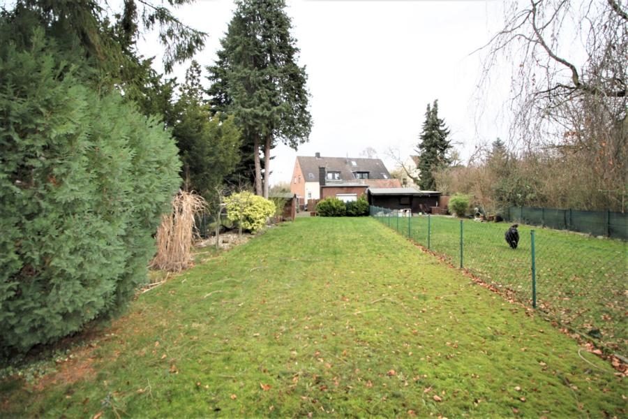 Immobilienangebot - Düsseldorf - Alle - Wersten: Schöne Doppelhaushälfte mit großem Garten in ruhiger Lage