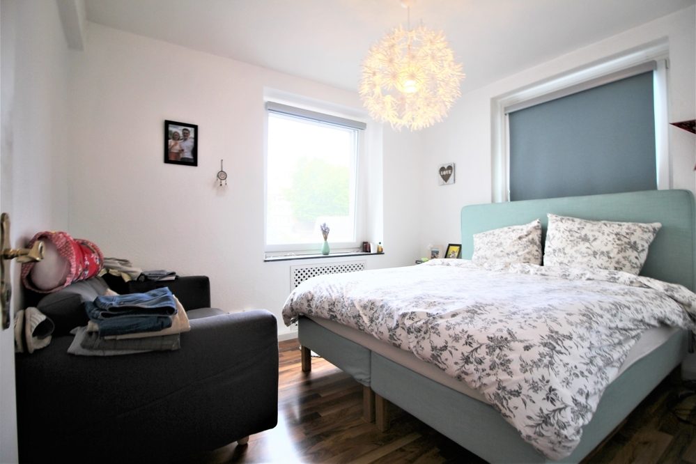 Immobilienangebot - Düsseldorf / Stadtmitte - Alle - ideale 3-Zimmer Stadtwohnung, ruhig, mit großem Balkon in zentraler Lage