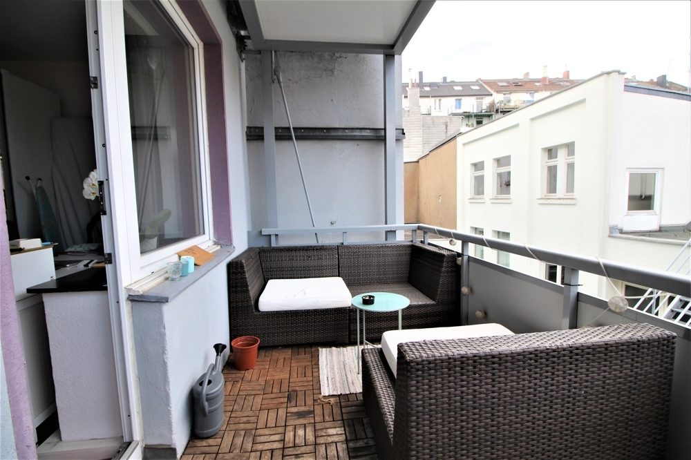 Immobilienangebot - Düsseldorf / Stadtmitte - Alle - ideale 3-Zimmer Stadtwohnung, ruhig, mit großem Balkon in zentraler Lage