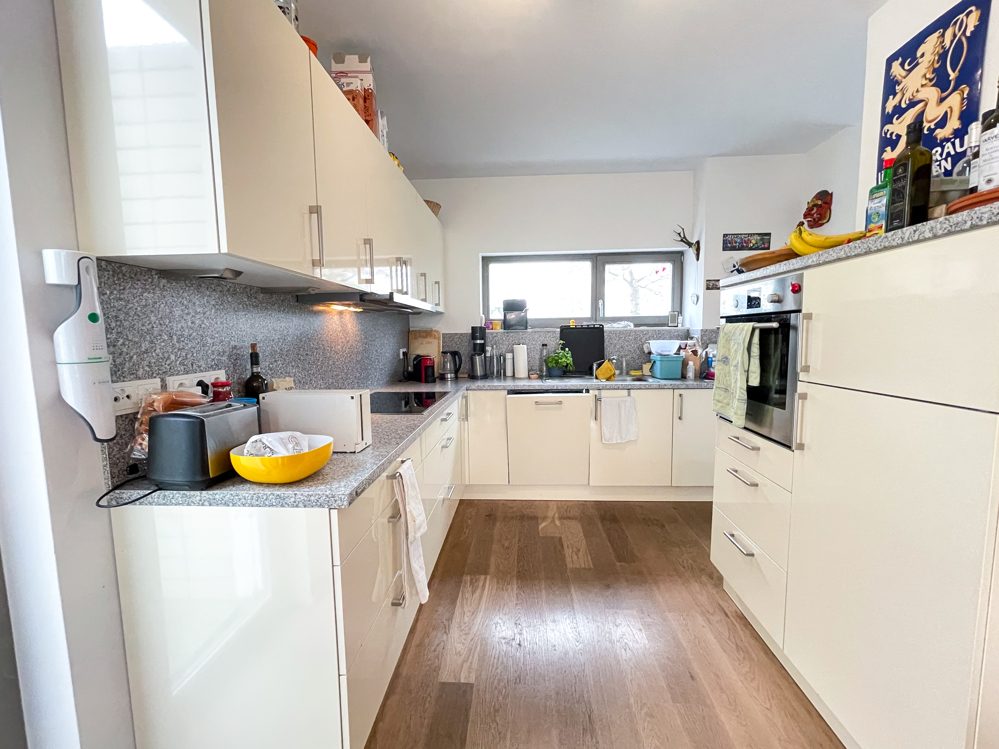 Immobilienangebot - Düsseldorf / Mörsenbroich - Alle - Mörsenbroich: Doppelhaushälfte in der Reitzensteinkaserne mit Terrasse, Garten und Garage