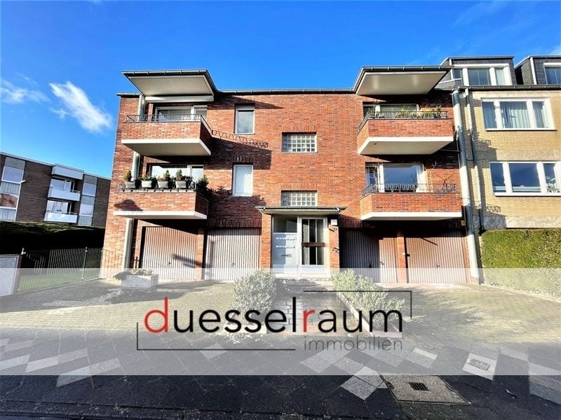 Immobilienangebot - Düsseldorf / Heerdt - Alle - Heerdt: gut geschnittene 2 Zimmerwohnung mit 2 Balkonen in Rheinnähe und Blick ins Grüne