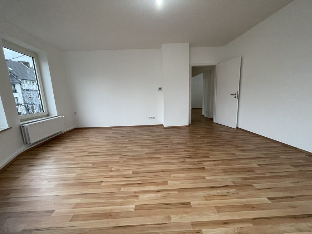 Immobilienangebot - Düsseldorf - Alle - Flingern Nord:  attraktive und helle 2-Zimmer Wohnung mit großer Küche und Balkon