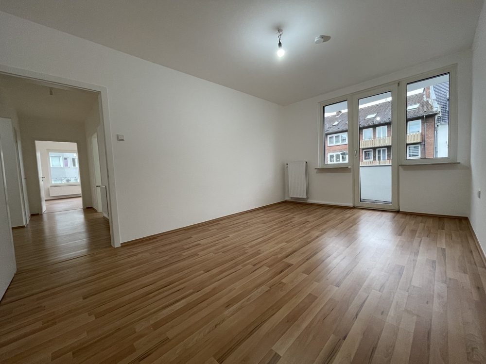 Immobilienangebot - Düsseldorf - Alle - Flingern Nord:  attraktive und helle 2-Zimmer Wohnung mit großer Küche und Balkon