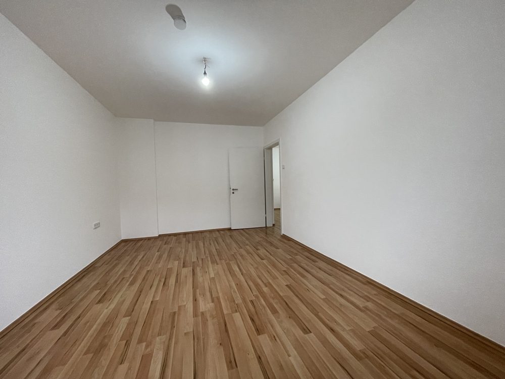 Immobilienangebot - Düsseldorf - Alle - Flingern Nord:  attraktive und helle 2-Zimmer Wohnung mit großer Küche und Balkon