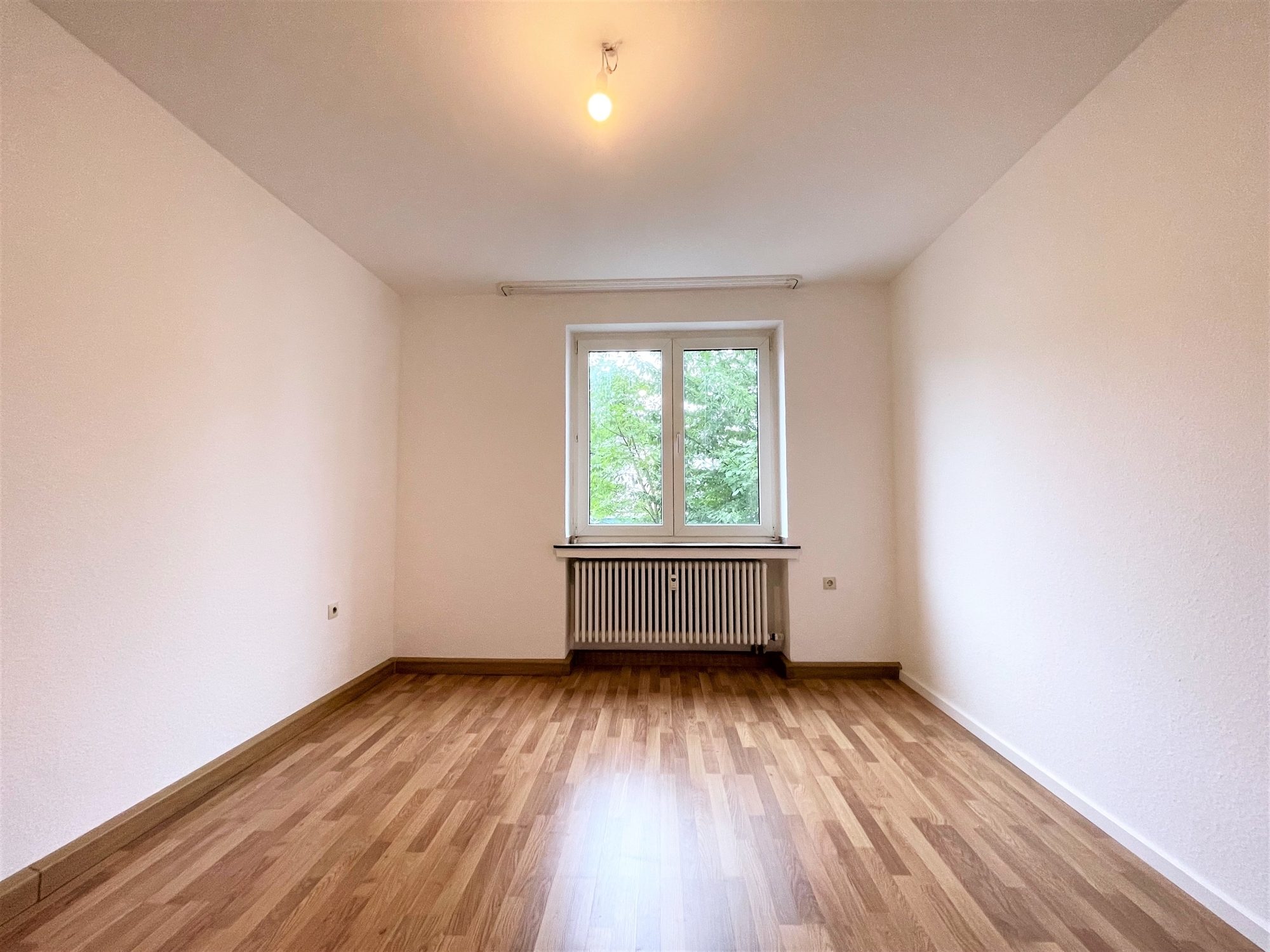 Immobilienangebot - Düsseldorf - Alle - Flingern-Nord: Attraktive 2 Zimmer Wohnung mit Balkon und EBK in zentraler Lage!