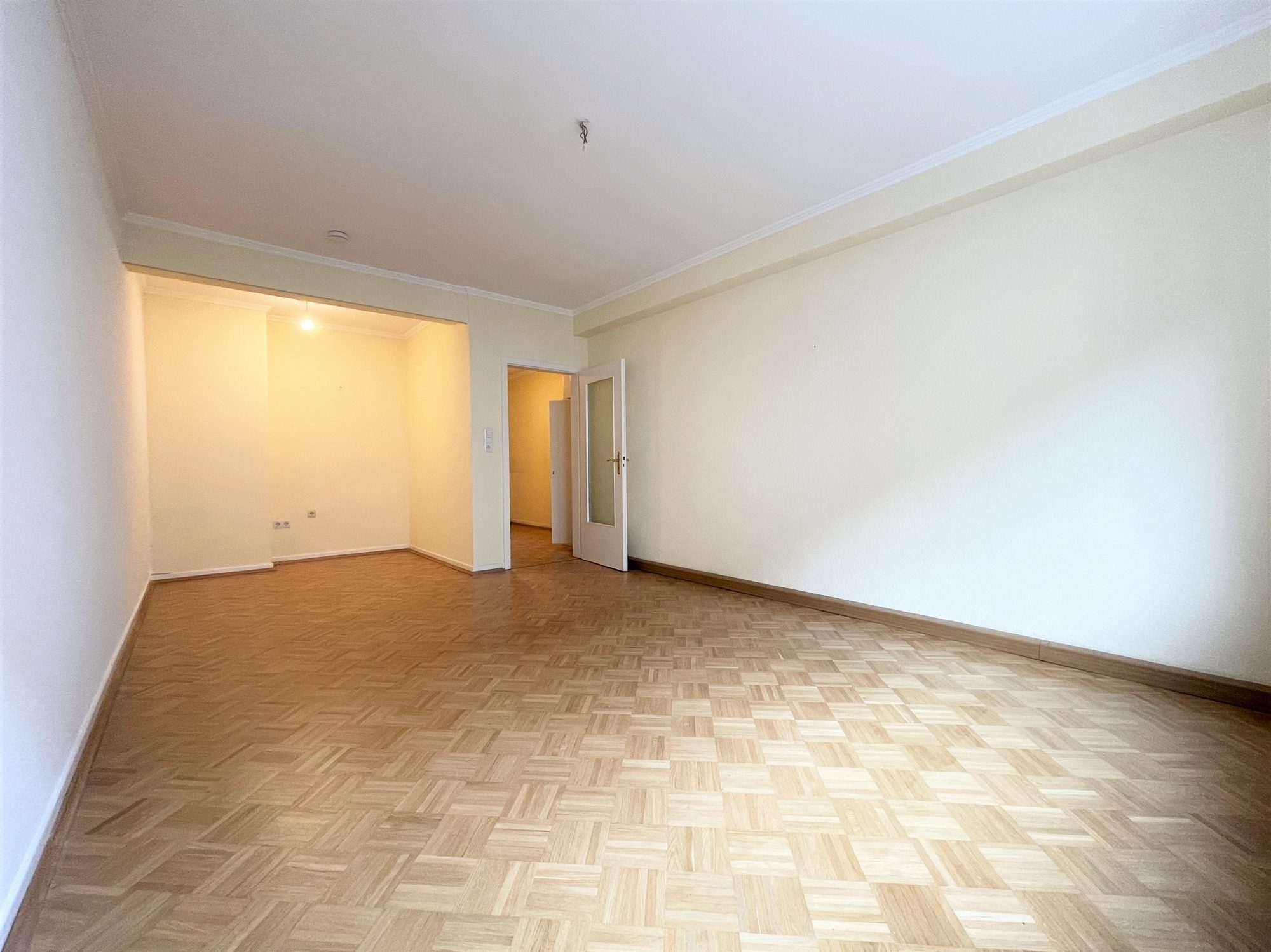 Immobilienangebot - Düsseldorf - Alle - Flingern-Nord: Attraktive 2 Zimmer Wohnung mit Balkon und EBK in zentraler Lage!
