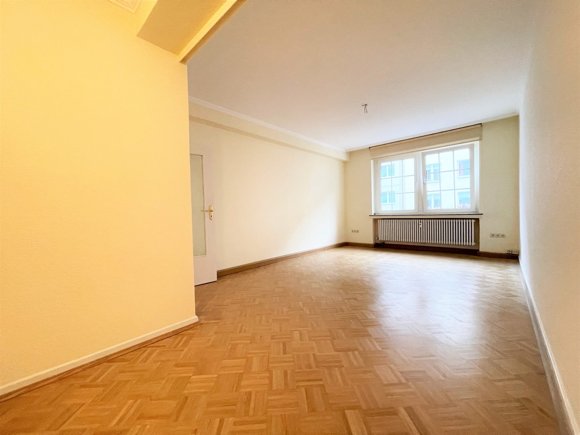 Immobilienangebot - Düsseldorf - Alle - Flingern-Nord: Attraktive 2 Zimmer Wohnung mit Balkon und EBK in zentraler Lage!