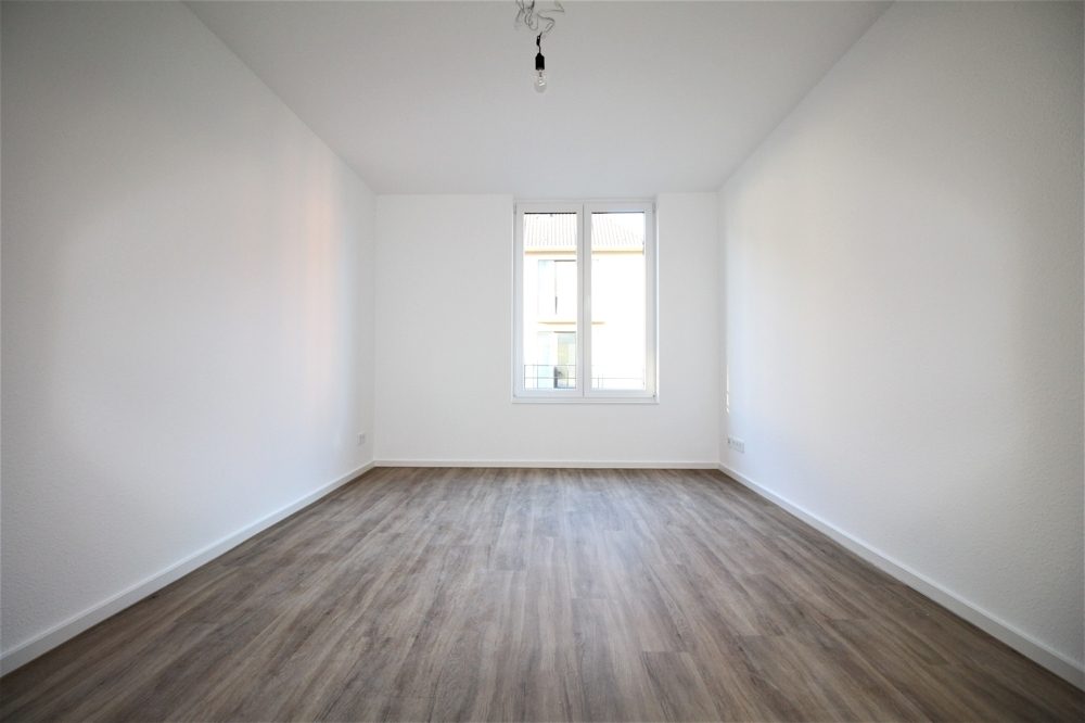 Immobilienangebot - Düsseldorf / Eller - Alle - NEUBAU: Repräsentative und lichtdurchflutete 3-Zimmer Wohnung mit Balkon in beliebter Lage!