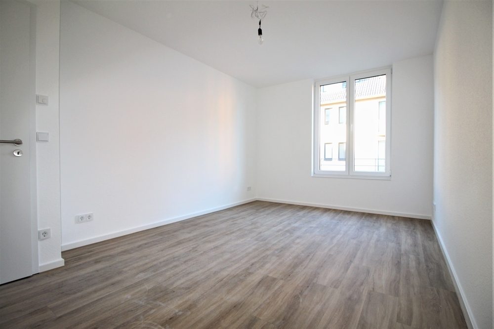Immobilienangebot - Düsseldorf / Eller - Alle - NEUBAU: Repräsentative und lichtdurchflutete 3-Zimmer Wohnung mit Balkon in beliebter Lage!