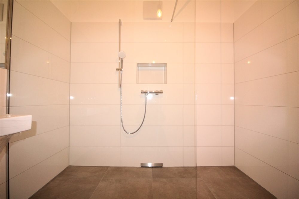Immobilienangebot - Düsseldorf / Eller - Alle - NEUBAU: Repräsentative und lichtdurchflutete 3-Zimmer Wohnung mit Balkon in beliebter Lage!