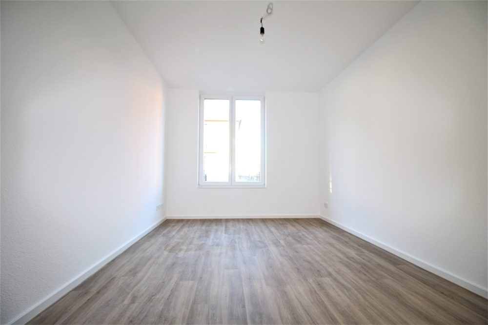 Immobilienangebot - Düsseldorf / Eller - Alle - NEUBAU: Repräsentative und lichtdurchflutete 3-Zimmer Wohnung mit Balkon in beliebter Lage!