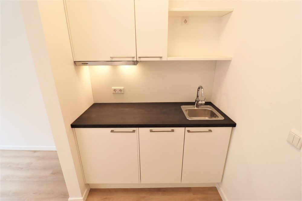 Immobilienangebot - Düsseldorf - Alle - Friedrichstadt: Modernes und frisch saniertes 2 Zimmerapartment!