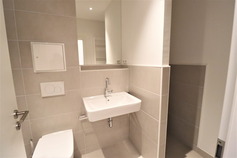 Immobilienangebot - Düsseldorf - Alle - Friedrichstadt: Modernes und frisch saniertes 2 Zimmerapartment!