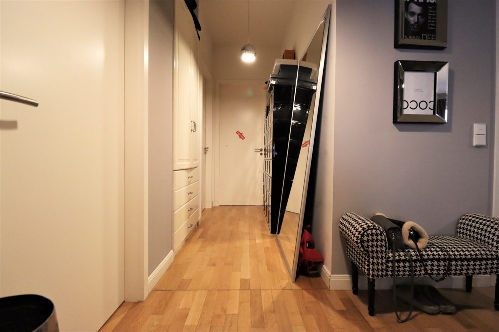 Immobilienangebot - Düsseldorf / Heerdt - Alle - Heinrich Heine Gärten: repräsentative und geräumige 3-Zimmer Wohnung mit Balkon!