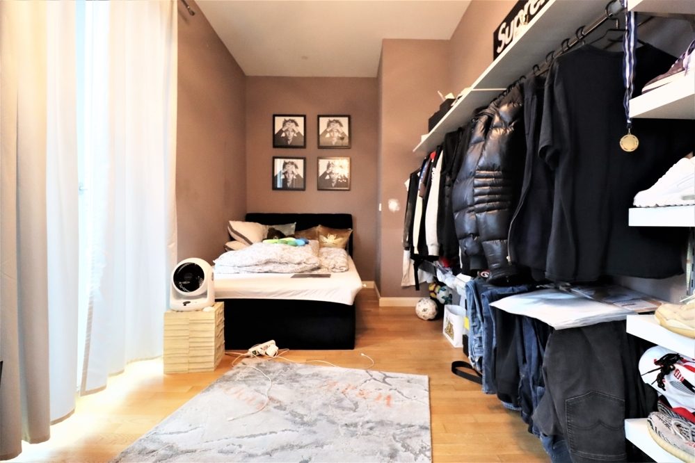 Immobilienangebot - Düsseldorf / Heerdt - Alle - Heinrich Heine Gärten: repräsentative und geräumige 3-Zimmer Wohnung mit Balkon!