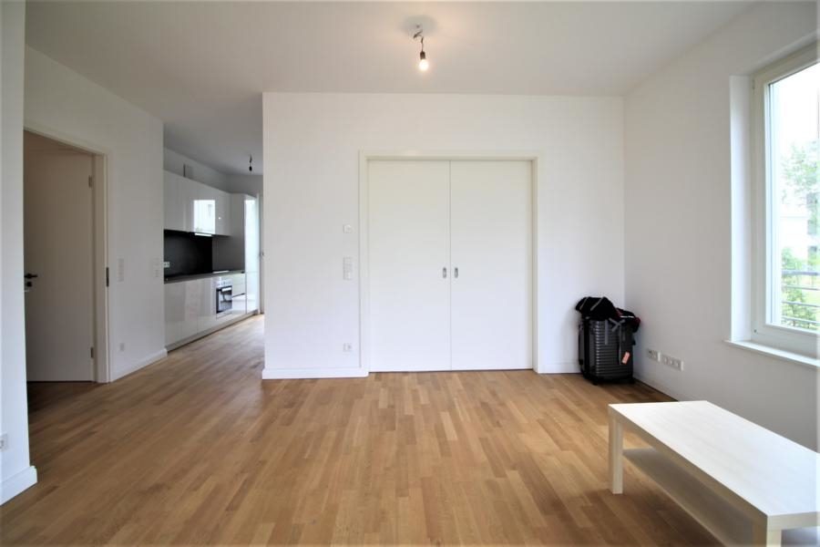 Immobilienangebot - Düsseldorf - Alle - Heinrich Heine Gärten: repräsentative 2 Zimmer-Wohnung mit Terrasse!