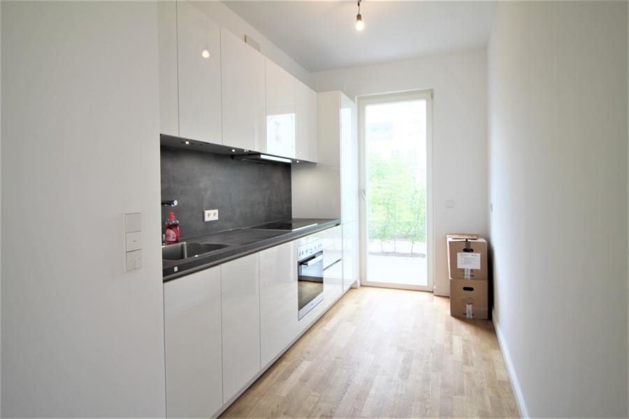 Immobilienangebot - Düsseldorf - Alle - Heinrich Heine Gärten: repräsentative 2 Zimmer-Wohnung mit Terrasse!