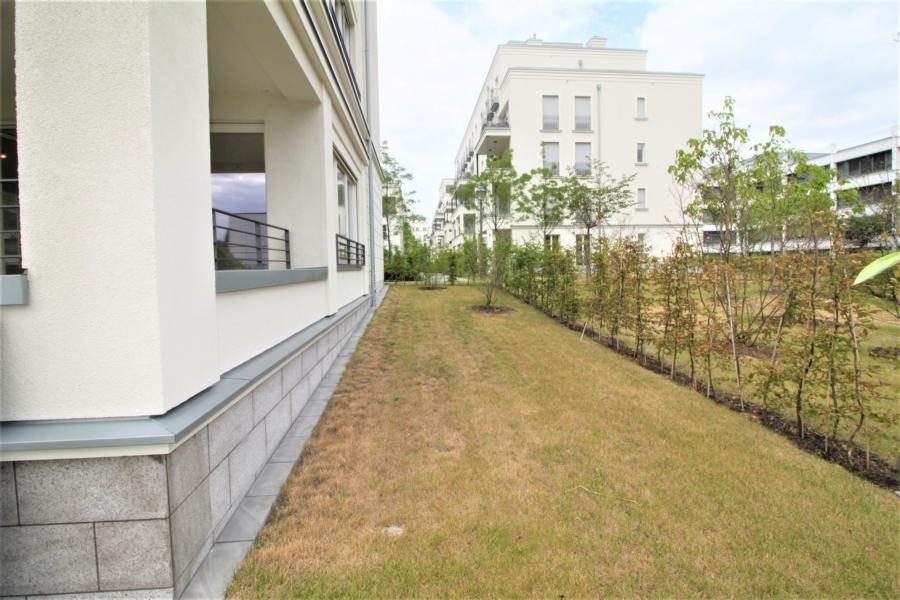 Immobilienangebot - Düsseldorf - Alle - Heinrich Heine Gärten: repräsentative 2 Zimmer-Wohnung mit Terrasse!
