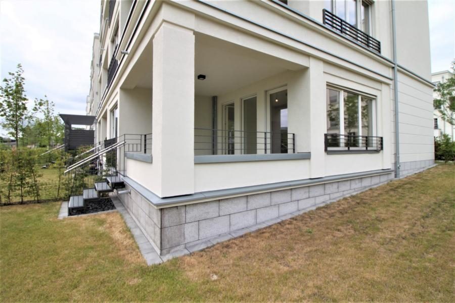 Immobilienangebot - Düsseldorf - Alle - Heinrich Heine Gärten: repräsentative 2 Zimmer-Wohnung mit Terrasse!