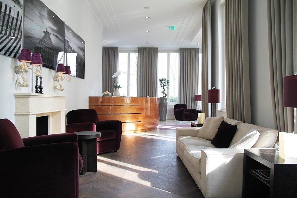 Immobilienangebot - Düsseldorf - Alle - Heinrich Heine Gärten: repräsentative 2 Zimmer-Wohnung mit Terrasse!