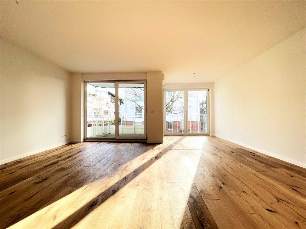 Immobilienangebot - Düsseldorf / Lörick - Alle - Repräsentative 2-Zimmer Wohnung mit Balkon in Südlage, Tageslichtbad und TG-Stellplatz!