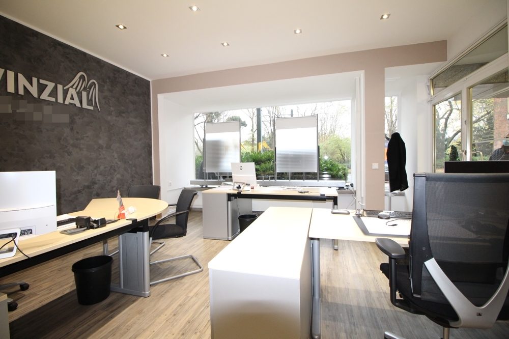 Immobilienangebot - Düsseldorf / Düsseltal - Alle - Düsseltal: Schönes Büro im Erdgeschoss mit 4 Meter Schaufenster