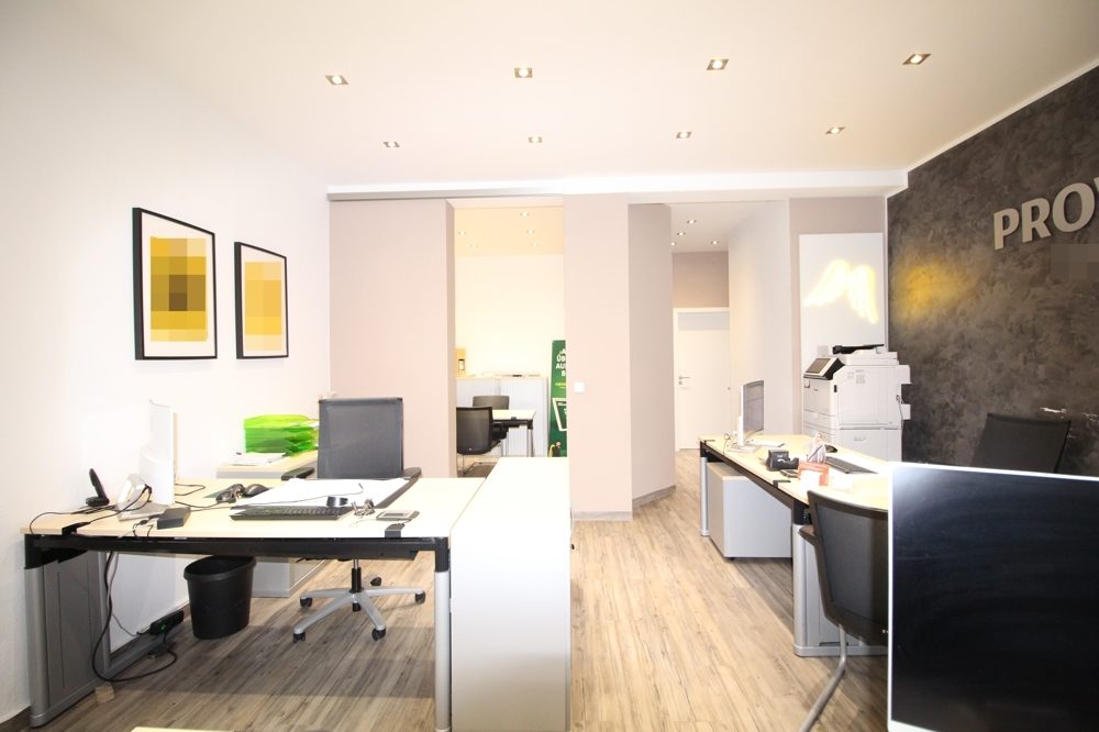 Immobilienangebot - Düsseldorf / Düsseltal - Alle - Düsseltal: Schönes Büro im Erdgeschoss mit 4 Meter Schaufenster