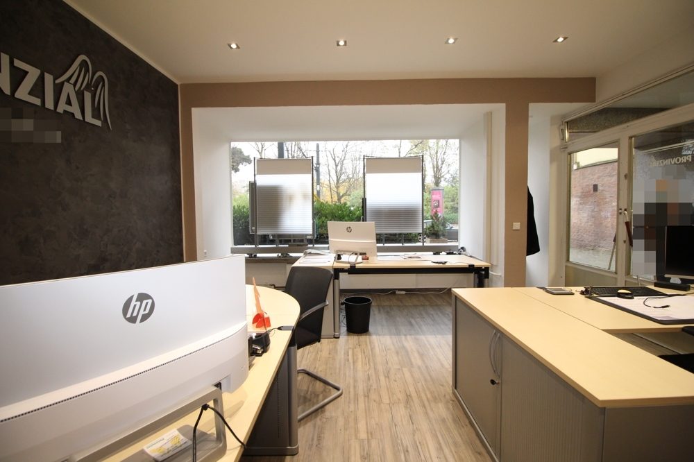 Immobilienangebot - Düsseldorf / Düsseltal - Alle - Düsseltal: Schönes Büro im Erdgeschoss mit 4 Meter Schaufenster
