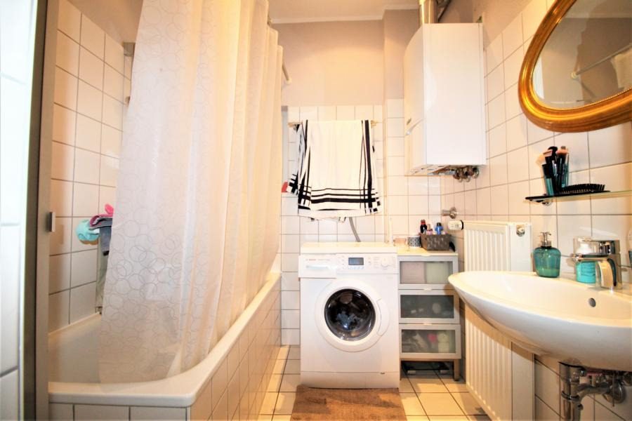 Immobilienangebot - Düsseldorf / Golzheim - Alle - Golzheim: attraktives Anlageobjekt mit 7 Wohnungen und einer Gewerbefläche in sehr guter Lage