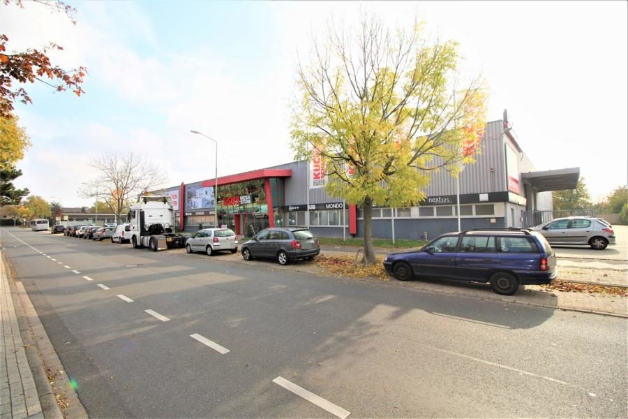 Immobilienangebot - Ratingen - Alle - Alteingesessenes Küchenstudio als attraktive Kapitalanlage