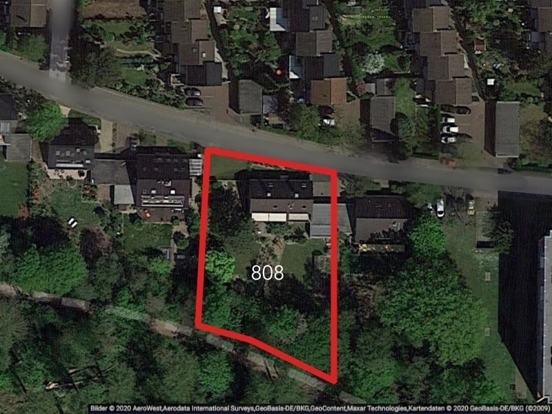 Immobilienangebot - Düsseldorf - Alle - Urdenbacher Altrhein: Dreifamilienhaus mit ca. 270 m² Wohnfläche auf ca. 1.404 m² großem Grundstück