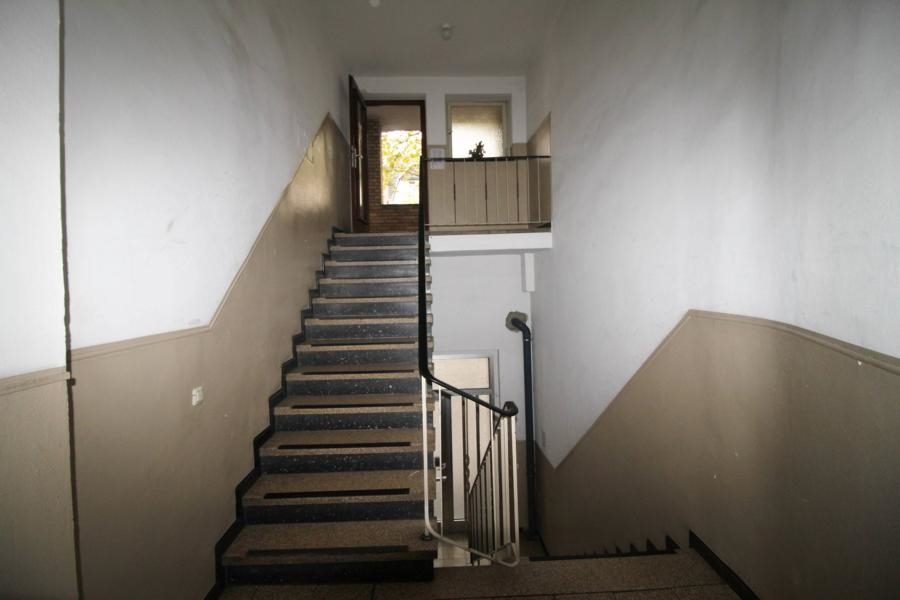 Immobilienangebot - Duisburg - Alle - Attraktive Rendite: Wohn- und Geschäftshaus in unmittelbarer Uni-Nähe