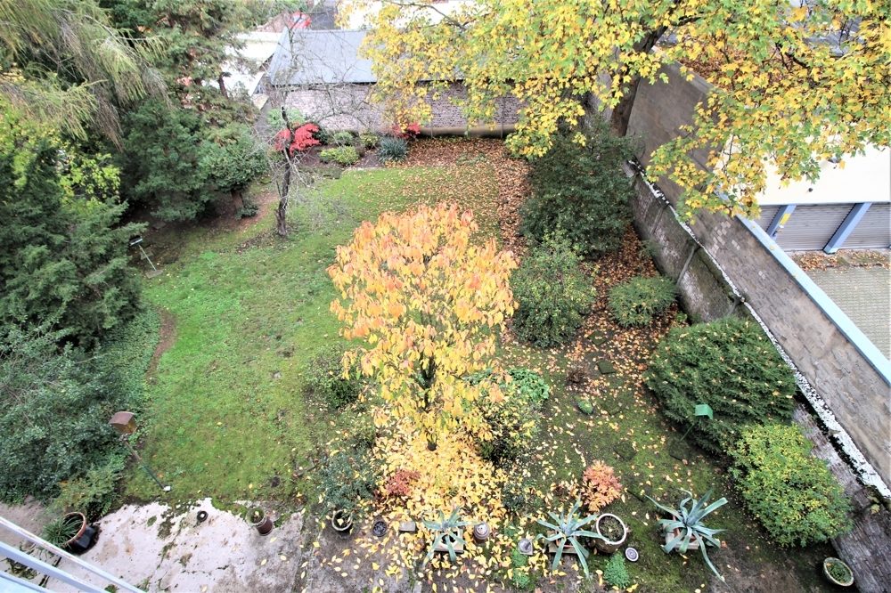 Immobilienangebot - Köln - Alle - Sülz: Mehrfamilienhaus mit 9 Wohneinheiten, davon 5 vermietet mit 6 TG- Stellplätzen