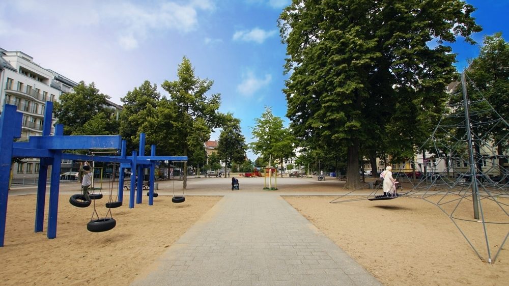 Immobilienangebot - Düsseldorf - Alle - Fürstenplatz: attraktives Mehrfamilienhaus mit einem Gewerbe und 16 Wohneinheiten in guter Lage