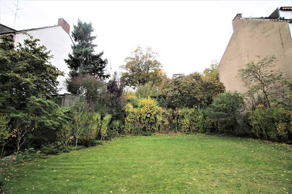 Immobilienangebot - Düsseldorf - Alle - Mehrfamilienhaus mit 4 Wohneinheiten Garten  in Top-Lage in Oberkassel