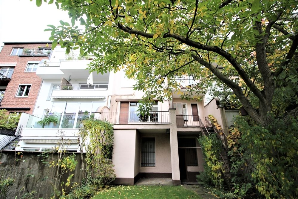 Immobilienangebot - Düsseldorf - Alle - Mehrfamilienhaus mit 4 Wohneinheiten Garten  in Top-Lage in Oberkassel