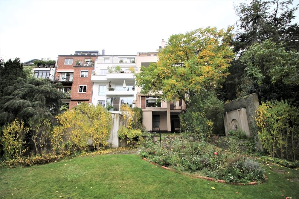 Immobilienangebot - Düsseldorf - Alle - Mehrfamilienhaus mit 4 Wohneinheiten Garten  in Top-Lage in Oberkassel