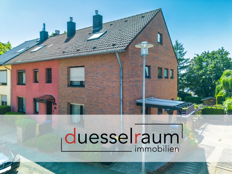 Immobilienangebot - Düsseldorf - Alle - Gerresheim: idyllisches Einfamilienhaus mit Garage, Terrasse und großem Garten