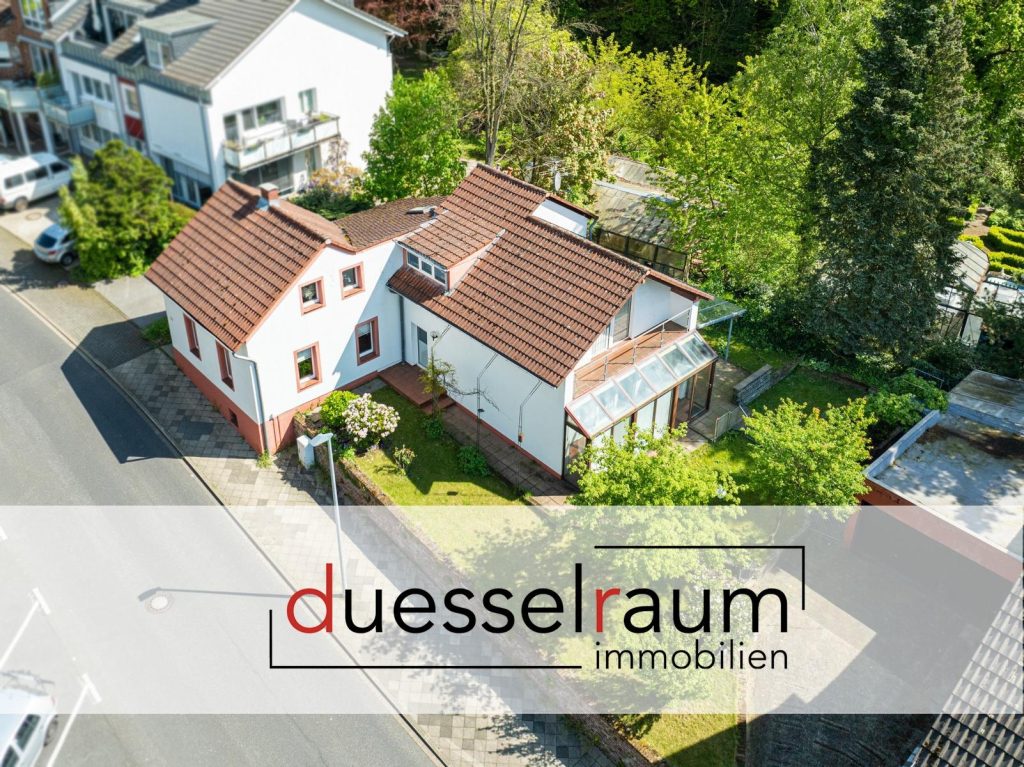 Immobilienangebot - Erkrath - Alle - Hochdahl: Charmant, Historisch, Freistehend - Schönes Einfamilienhaus bietet Raum für Träume!