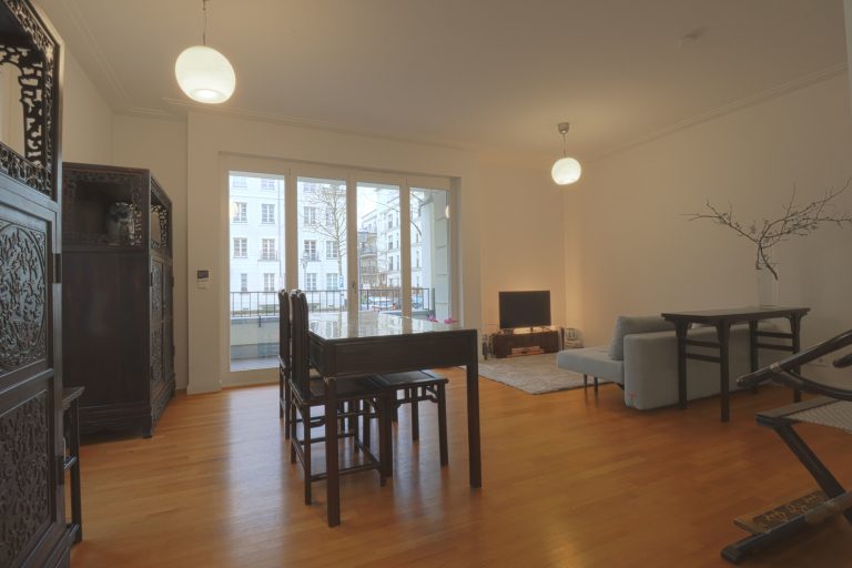 Immobilienangebot - Düsseldorf - Alle - Heinrich-Heine-Gärten: exklusive 5-Zimmer mit TG-Stellplatz, Terrasse, Garten & Balkon in Top-Lage!