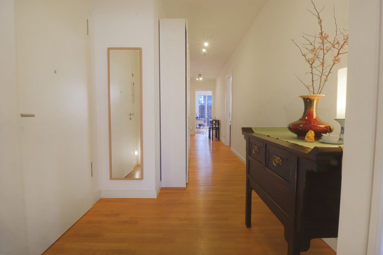 Immobilienangebot - Düsseldorf - Alle - Heinrich-Heine-Gärten: exklusive 5-Zimmer mit TG-Stellplatz, Terrasse, Garten & Balkon in Top-Lage!