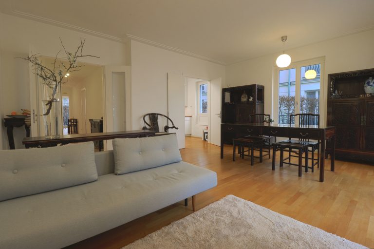 Immobilienangebot - Düsseldorf - Alle - Heinrich-Heine-Gärten: exklusive 5-Zimmer mit TG-Stellplatz, Terrasse, Garten & Balkon in Top-Lage!