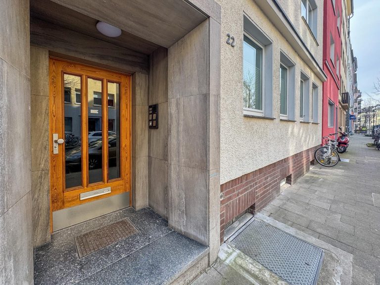 Immobilienangebot - Düsseldorf / Unterbilk - Alle - Unterbilk: Ein kleines Juwel mitten in der Stadt, trotzdem sehr ruhig gelegen!