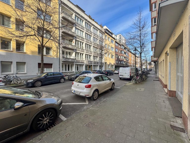Immobilienangebot - Düsseldorf / Unterbilk - Alle - Unterbilk: Ein kleines Juwel mitten in der Stadt, trotzdem sehr ruhig gelegen!
