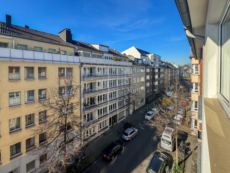 Immobilienangebot - Düsseldorf / Unterbilk - Alle - Unterbilk: Ein kleines Juwel mitten in der Stadt, trotzdem sehr ruhig gelegen!