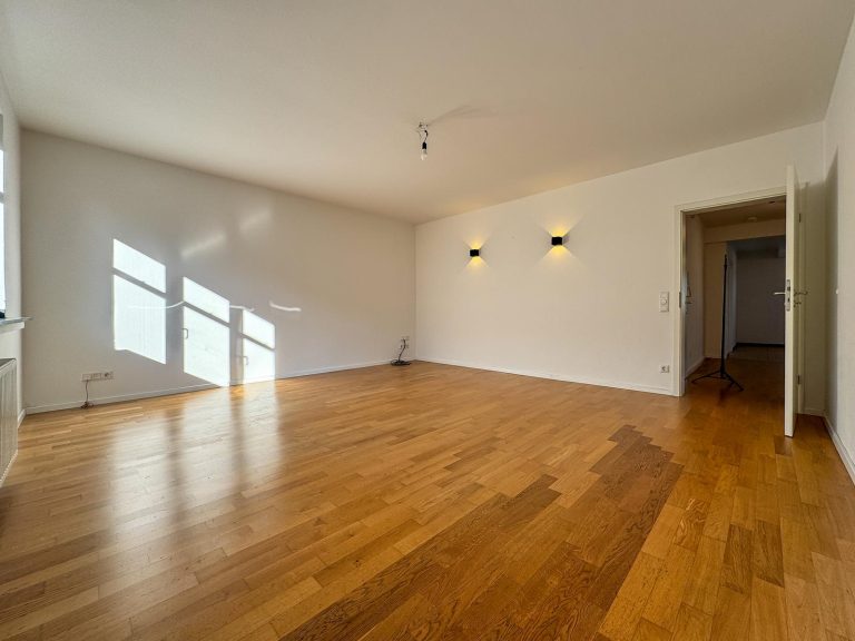 Immobilienangebot - Düsseldorf / Unterbilk - Alle - Unterbilk: Ein kleines Juwel mitten in der Stadt, trotzdem sehr ruhig gelegen!