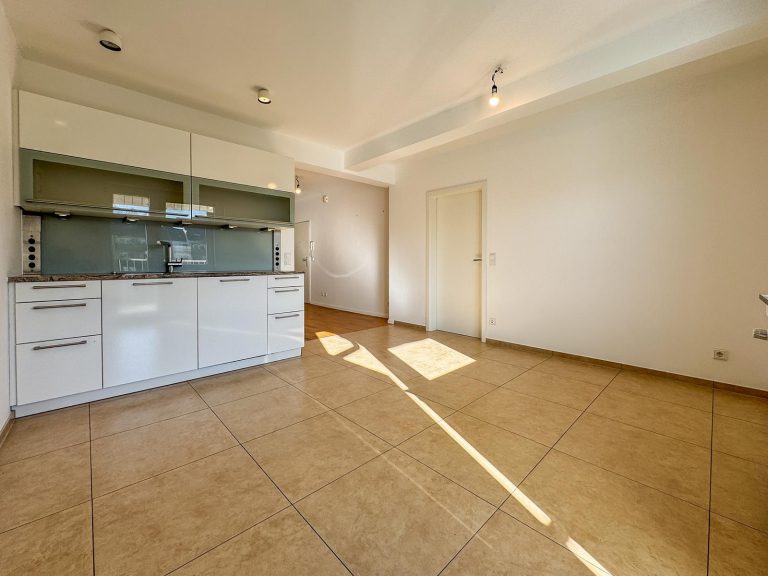 Immobilienangebot - Düsseldorf / Unterbilk - Alle - Unterbilk: Ein kleines Juwel mitten in der Stadt, trotzdem sehr ruhig gelegen!
