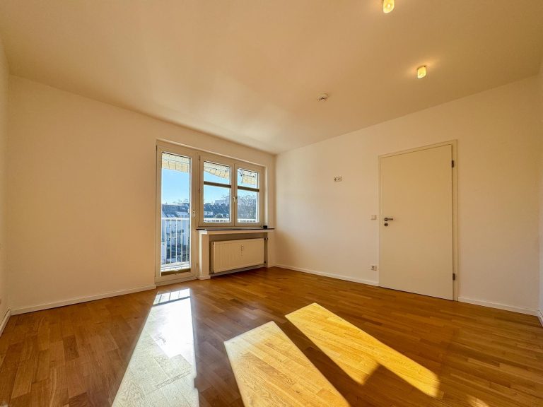 Immobilienangebot - Düsseldorf / Unterbilk - Alle - Unterbilk: Ein kleines Juwel mitten in der Stadt, trotzdem sehr ruhig gelegen!