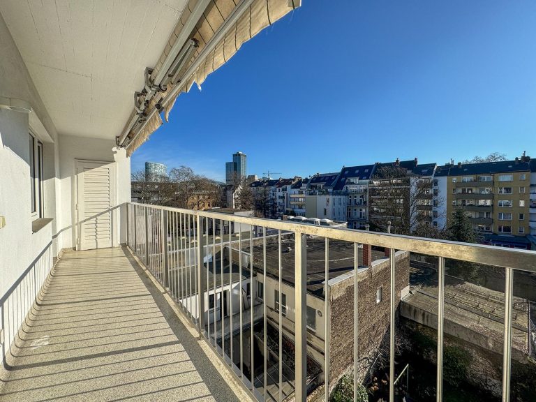 Immobilienangebot - Düsseldorf / Unterbilk - Alle - Unterbilk: Ein kleines Juwel mitten in der Stadt, trotzdem sehr ruhig gelegen!